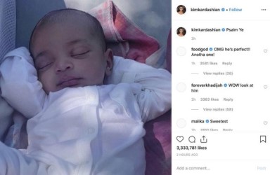 Kim Kardashian oğlunu ilk kez dünyaya gösterdi