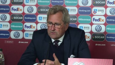  - Erik Hamsen: “Birlikte güçlü kaldık ve maçı aldık”
- İzlanda Milli Takımı Teknik Direktörü Erik Hamsen:
- “Bizim adımıza olabilecek en iyi senaryo oldu” 