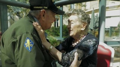 İkinci Dünya Dünya Savaşı'nda aşık olan ABD'li askerle Fransız aşkı 75 yıl sonra buluştu