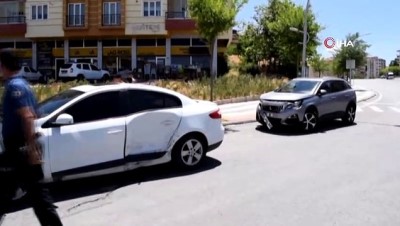  Malatya'da cip ile otomobil çarpıştı: 1 yaralı 