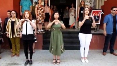 akarca -  Sergi açılışında İstiklal Marşı'nı işaret dili ile okudular Videosu