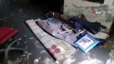 siddetli yagis -  Şiddetli yağış sonrası kanalizasyon suları evini bastı Videosu