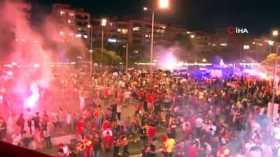 dogum gunu - Göztepe’ye görkemli doğum günü Videosu