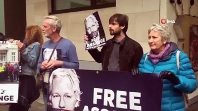 hapis cezasi -  - Mahkeme Önünde Assange İçin Protesto  Videosu