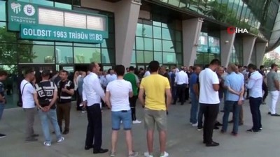 baskan adayi - Bursaspor'da olağanüstü genel kurul ertelendi  Videosu