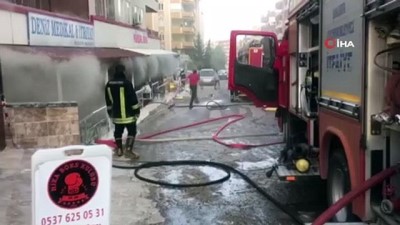 medikal -  Şanlıurfa'da işyerinde çıkan yangın korkuttu  Videosu