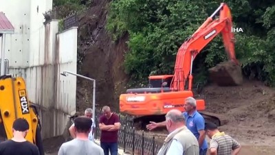 istinat duvari -  Sağanak yağış Giresun’da heyelana neden oldu Videosu