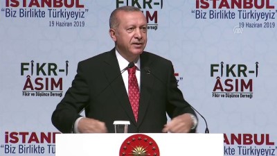 Erdoğan: '15 Temmuz gecesi tankların arasından kaçan korkaklar bize ve millete demokrasi dersi vermeye yelteniyor' - İSTANBUL