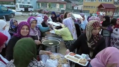 iftar yemegi -  Karaören'de iftar geleneği sürüyor  Videosu