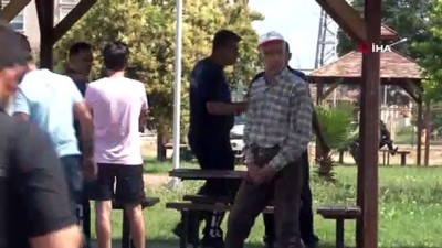 hazine arazisi -  Antalya'da arazi işgalcisi, yıkım için gelen işçileri kamyonetle ezmeye çalıştı  Videosu