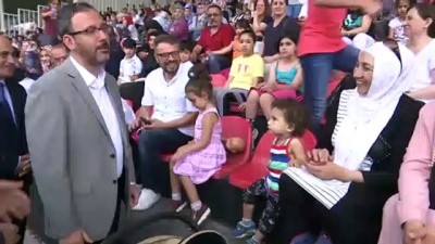 olimpiyat - Bakan Kasapoğlu, gençlerle bir araya geldi - İSTANBUL  Videosu