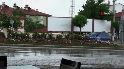 karahisar -  Şuhut'ta şiddetli sağanak su baskınlarına neden oldu Videosu