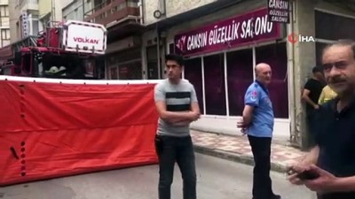 kadin hasta -  Camda intihar pazarlığı Videosu