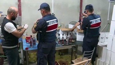 kacak icki - İzmir'de sahte içki 'fabrikası' ortaya çıkarıldı  Videosu