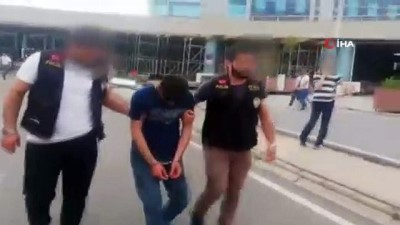 kadin cantasi -  Ümraniye’de 2 hırsız bekçiler tarafından yakalandı  Videosu