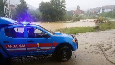 buyukbas hayvan - Zonguldak'ta sağanak - Mahsur kalanlara ulaşıldı  Videosu