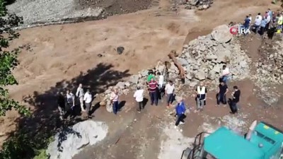 askeri helikopter -  7 kişinin öldüğü 3 kişinin kaybolduğu sel, yörede yaşanan ilk sel değil  Videosu
