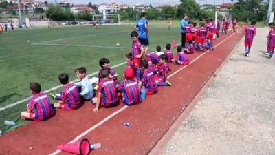 kitap okuma - Geleceğin futbolcuları buluştu - KARABÜK  Videosu