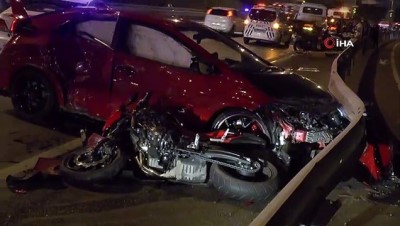 trafik kazasi -  Otomobil iki motosiklete çarptı:1 ölü 2 yaralı Videosu