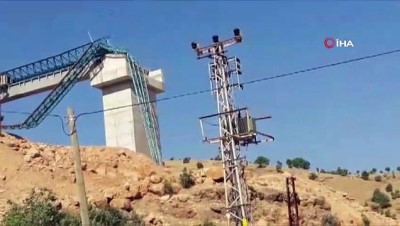 kopru calismasi -  Siirt'te köprü yapımında kullanılan vinç devrildi:1 yaralı Videosu
