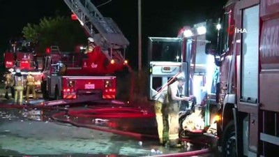 kirkoy -  Yanan fabrikada mahsur kalan 20 kişi kurtarıldı  Videosu