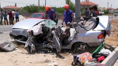 aydinlatma diregi -  Aksaray’da otomobil direğe çarptı: 3 ölü  Videosu