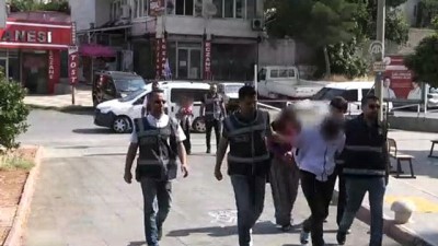 tapu daireleri - Polisle çatışan hırsızlık zanlıları adliyeye sevk edildi - KAHRAMANMARAŞ Videosu