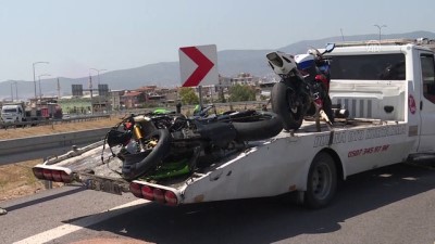İki motosiklet devrildi: 1 ölü, 1 yaralı - İZMİR