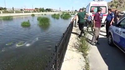 cenaze araci - Kayıp gencin cesedi bulundu - AFYONKARAHİSAR Videosu