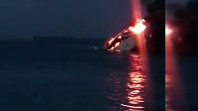 yat yangini -  Ambarlı limanında süperyat yangını kamerada Videosu