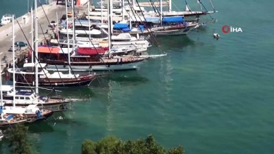 korfez -  Fethiye'de denizin renginin alg patlamasından dolayı değişti ortaya çıktı  Videosu