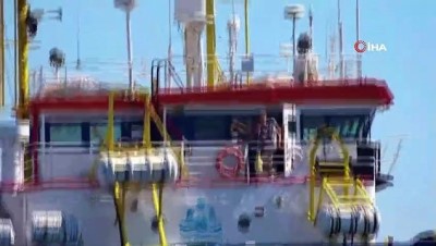 asiri sagci -  - Göçmenlerin Bulunduğu Gemi İtalya Karasularına Girdi Videosu