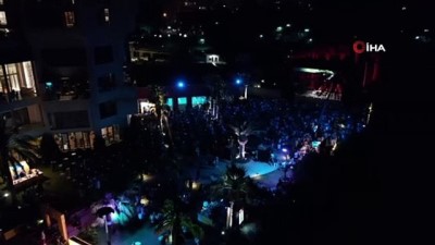 piyanist -  Antalya'da Fazıl Say rüzgarı  Videosu