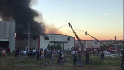 Ergene'de tekstil fabrikasında yangın (1) - TEKİRDAĞ