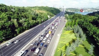 trafik yogunlugu - FSM köprüsündeki trafik yoğunluğu havadan görüntülendi  Videosu