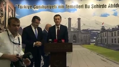 Milli Eğitim Bakanı Ziya Selçuk Erzurum'da