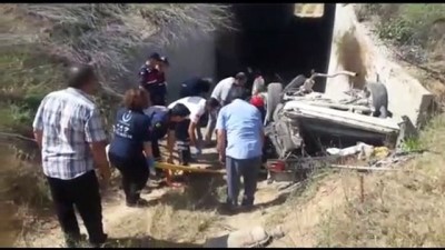 jandarma - Otomobil köprüden düştü: 6 yaralı - KONYA Videosu