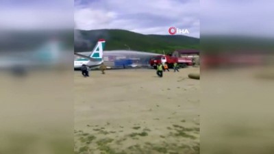  - Rusya’da Pistten Çıkan Uçak Binaya Çarptı: 2 Ölü 