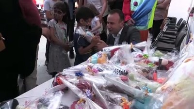 el emegi goz nuru - ”Sevgi Evleri'ndeki çocukları 'kalp'leri ile mutlu ettiler - AĞRI  Videosu