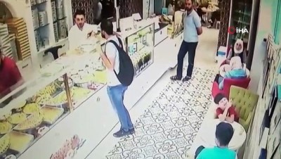  İş yapmak için buluştuğu Mısırlı genç, 20 bin dolarını böyle çaldı 
