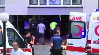 20 dakika - Bursa'da otomobil apartman bahçesine devrildi: 3 yaralı  Videosu
