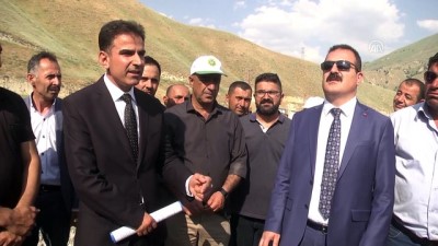 keci - Hakkari'de 47 çiftçiye 987 küçükbaş hayvan dağıtıldı  Videosu