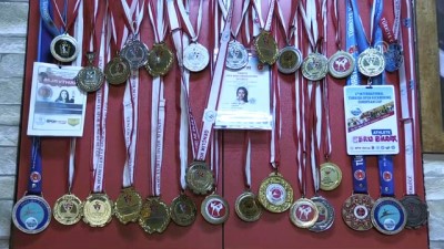 dunya sampiyonu - Okul müdürünün yönlendirmesiyle milli sporcu oldu - HATAY  Videosu