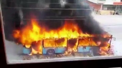 Başkentte seyir halindeki özel halk otobüsünde yangın - ANKARA