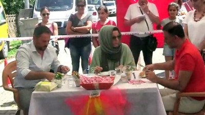 manda sutu - Kadınlar en güzel melengücceği tatlısı için yarıştı - DÜZCE Videosu
