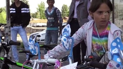 harekete gec - Köy çocukları mutluluğa pedal çevirecek - KARS  Videosu
