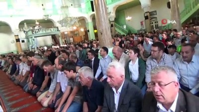 bayram namazi -  Burdur Valisi Şıldak, kamu görevlileri ve vatandaşlarla bayramlaştı Videosu