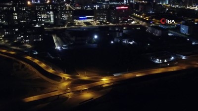 aydinlatma diregi -  Büyükşehir Belediyesi aydınlatma direklerini yeniledi  Videosu