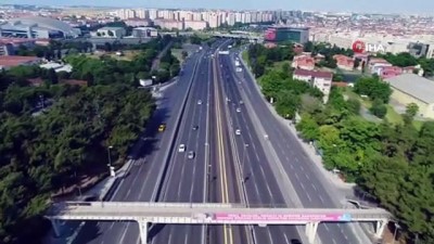 kirkoy -  İstanbul’da yollar bayram etti, boş kalan yollar havadan görüntülendi  Videosu