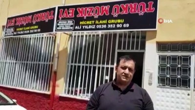 elektrik faturasi -  Tüm işleri ters gidince dükkanın tabelasını da ters yaptırdı  Videosu